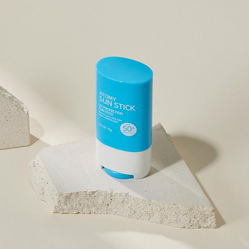 Солнцезащитный стик для лица и тела SPF 50+ PA++++